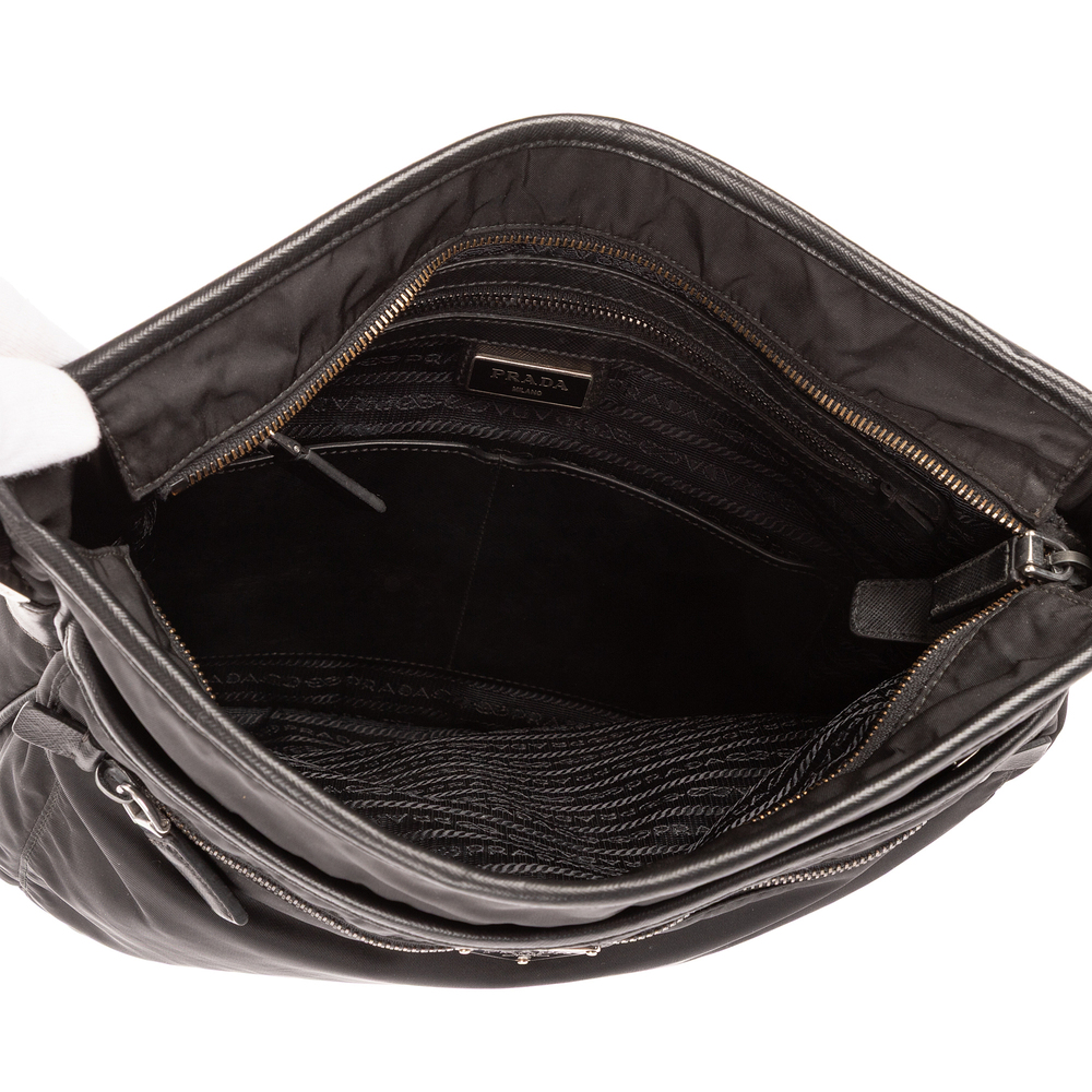 Prada Messenger - Picture 9 of 11